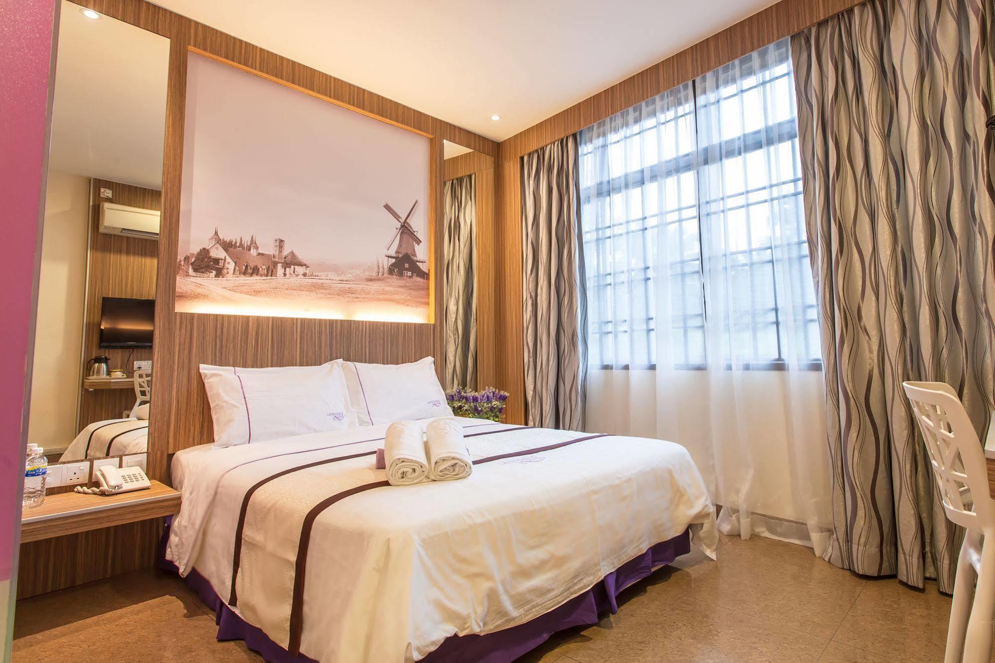 Lavender Inn Nusa Bestari Johor Bahru Esterno foto